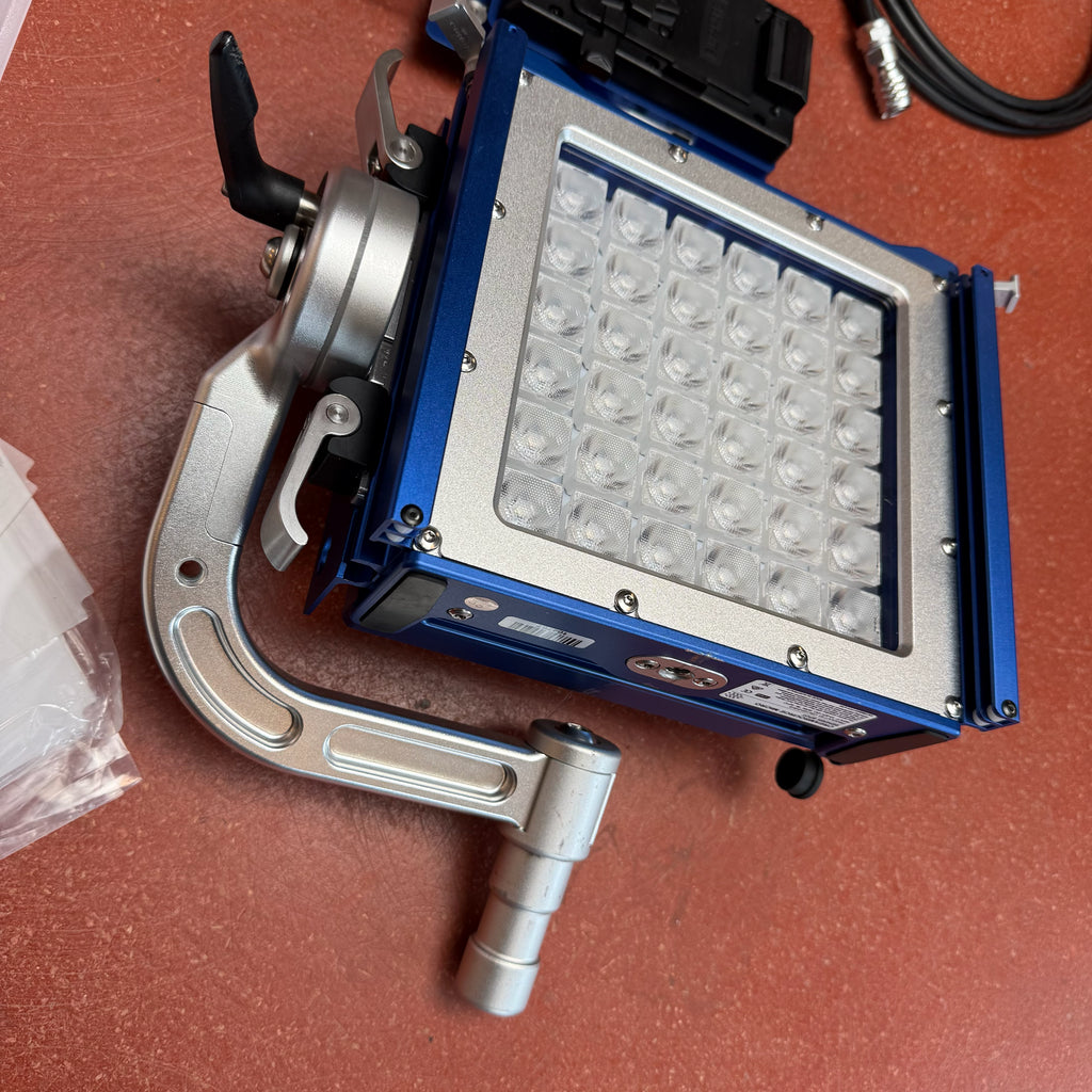 Creamsource Micro Bender High CRI Pro Kit (V-Lock)